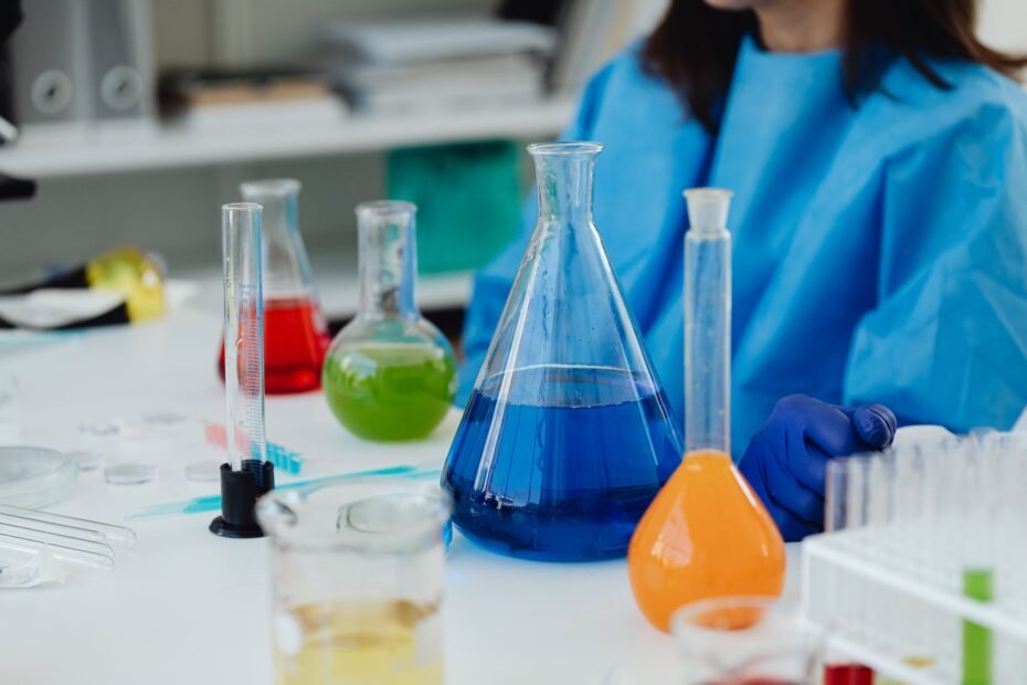 Exosome Therapy vs Stem Cell Injections: What the Latest Research Shows — stem cell therapy