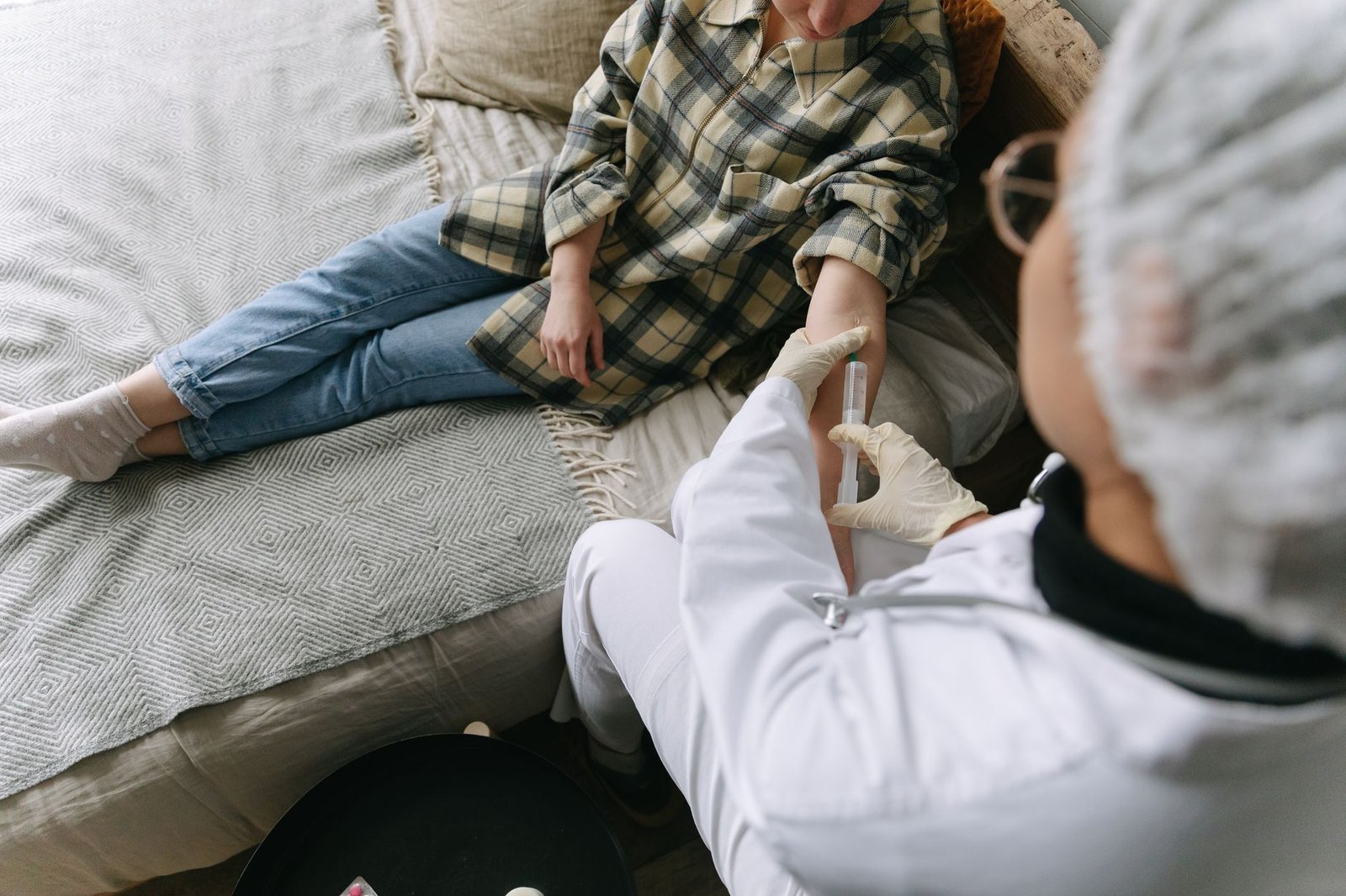Stem Cell Therapy for Medial Knee Pain When Bending: What Patients Need to Know
